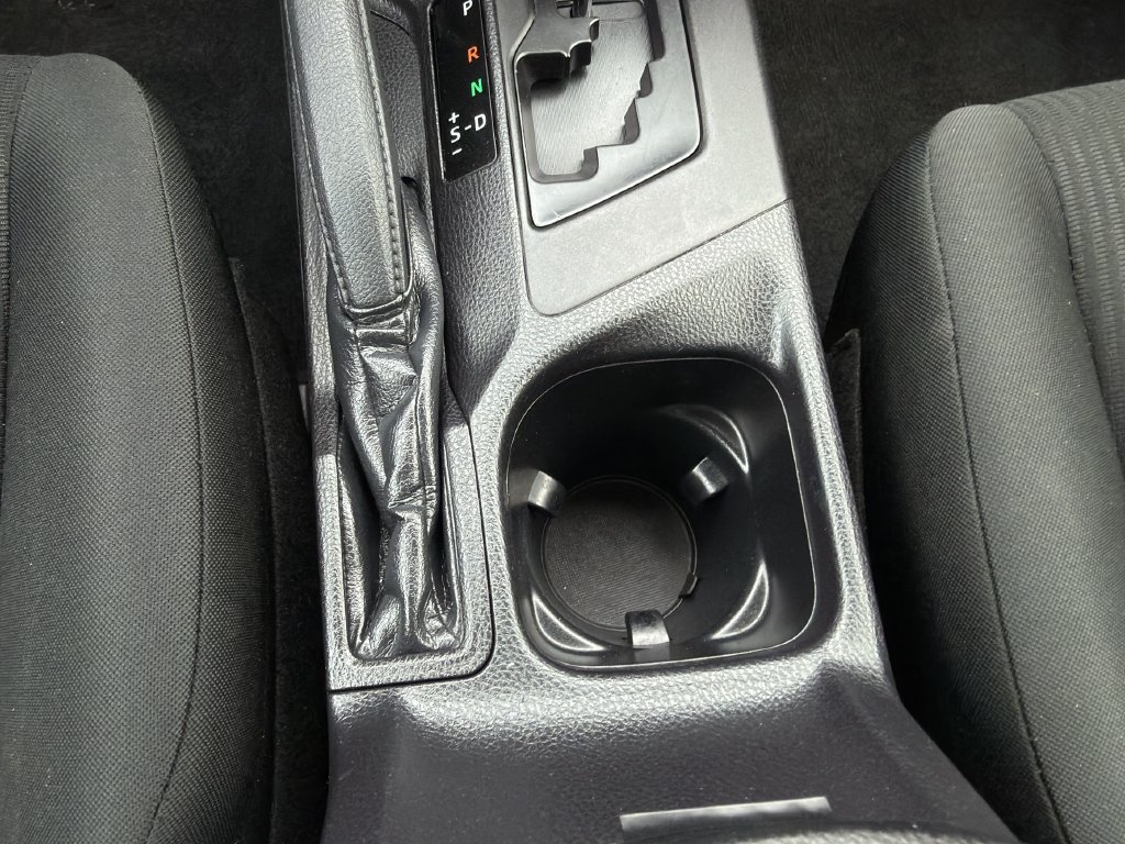 Used 2017 Toyota RAV4 LE FWD image 20