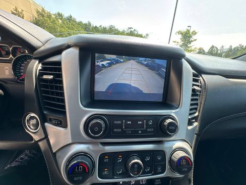 Used 2018 GMC Yukon XL SLT w/ Open Road Package RWD image 20