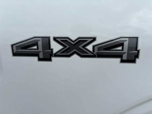 Used 2024 Ford F150 Lariat w/ Tow/Haul Package AWD/4WD image 37