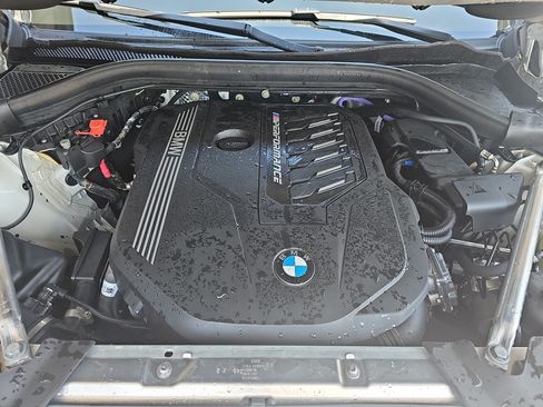 Certified 2024 BMW X4 M40i w/ Premium Package AWD/4WD image 33