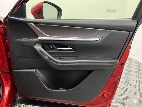 Used 2024 MAZDA CX-90 3.3 Turbo w/ Preferred Plus image 15