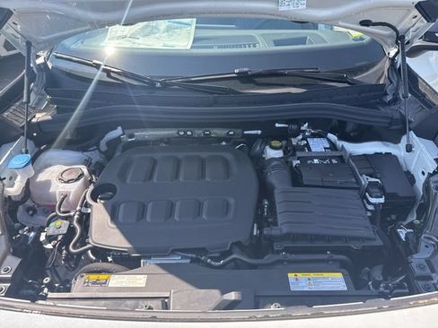New 2026 Volkswagen Tiguan SE R-Line AWD/4WD image 18