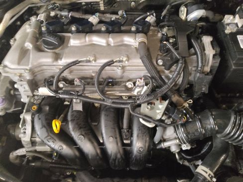 Used 2021 Toyota Corolla LE image 30