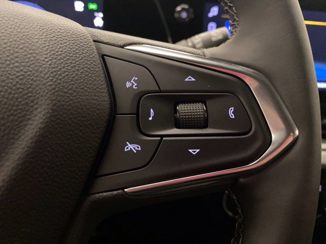 New 2026 Chevrolet Trax LT w/ Driver Confidence Package FWD image 34