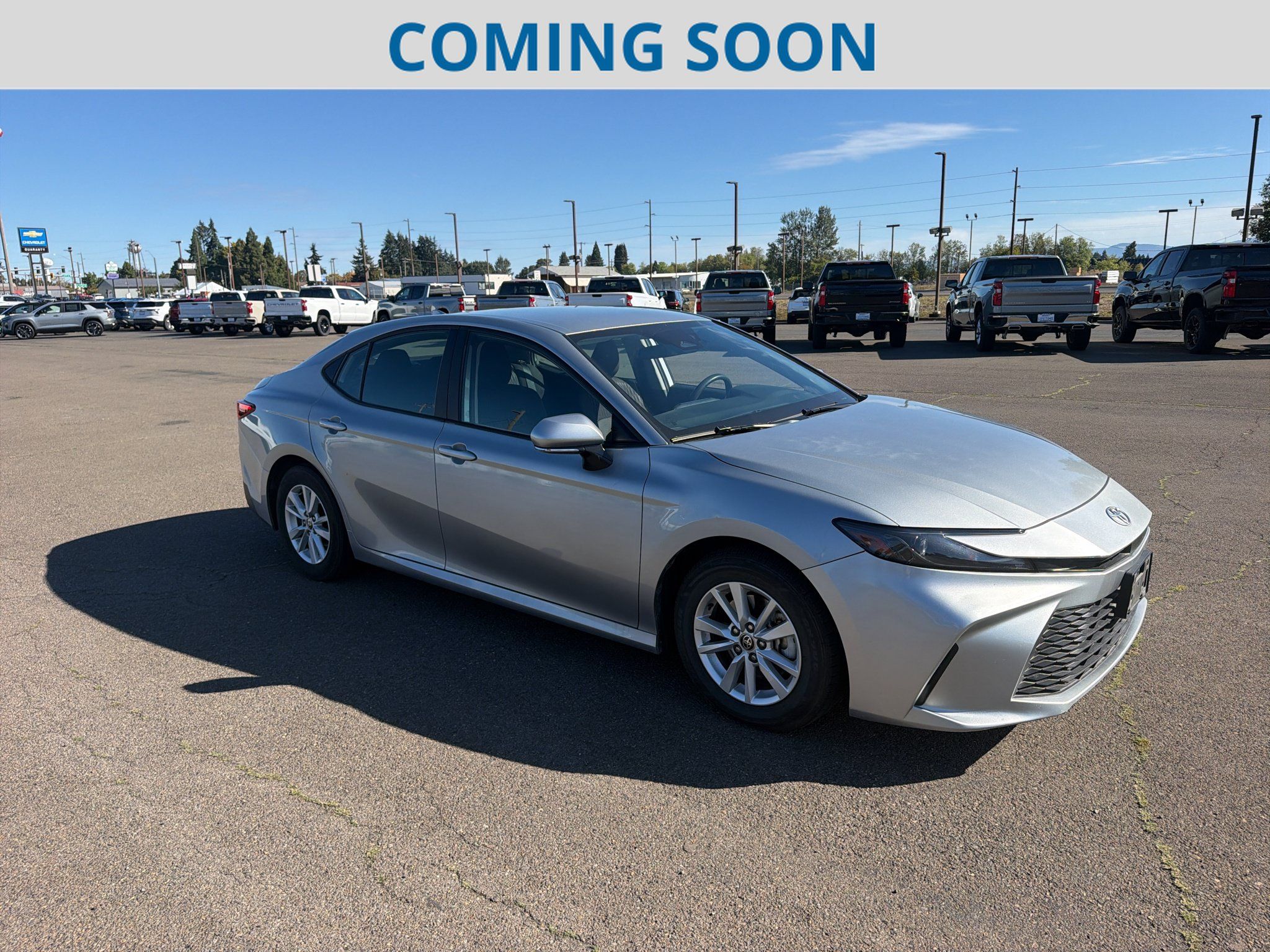 Used 2025 Toyota Camry LE FWD image 1
