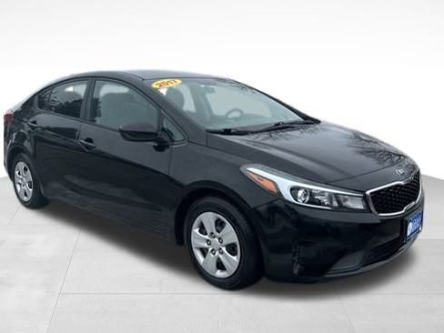 Used 2017 Kia Forte LX w/ LX Popular Package image 9