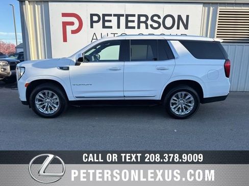 Used 2024 GMC Yukon SLT AWD/4WD image 7