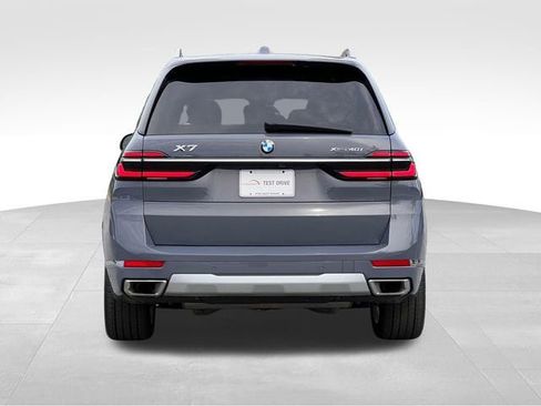 Used 2023 BMW X7 xDrive40i w/ Executive Package AWD/4WD image 4