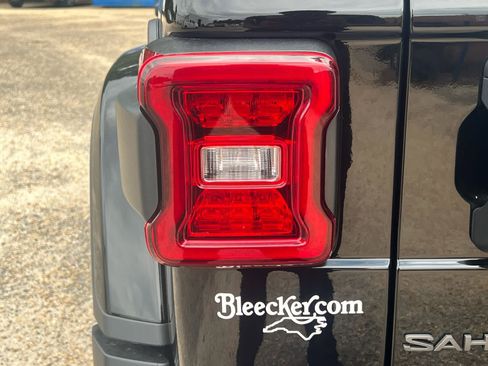 New 2025 Jeep Wrangler Sahara image 17