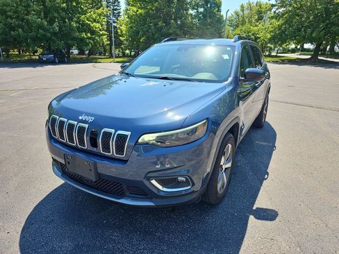 Used 2022 Jeep Cherokee Limited AWD/4WD image 2