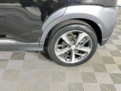 Certified 2021 Hyundai Kona Limited image 31