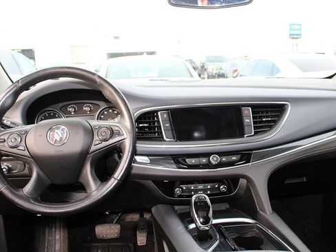 Used 2020 Buick Enclave Essence w/ Sound and Sites Package AWD/4WD image 26