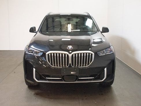 Certified 2024 BMW X5 xDrive40i image 9