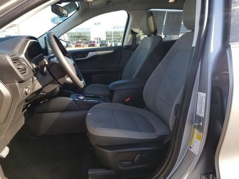 Certified 2022 Ford Escape SE w/ SE Sport Appearance Package image 13