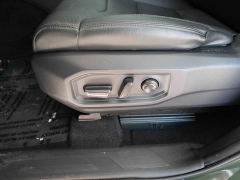 Used 2023 Toyota Tundra Limited image 12