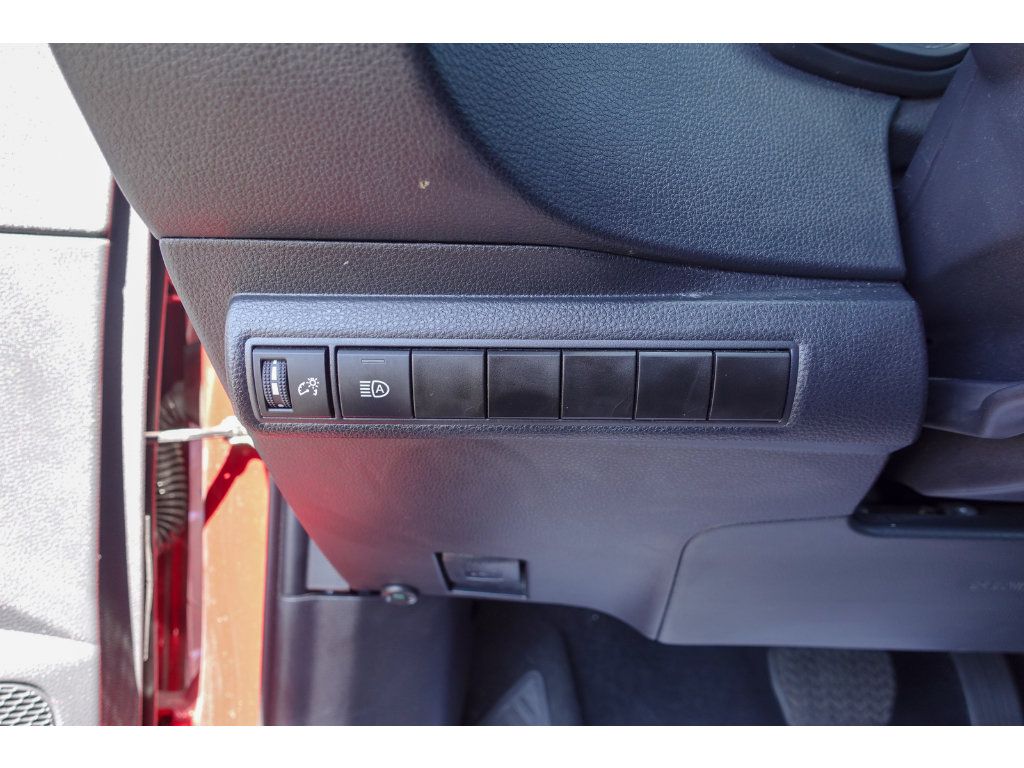 Certified 2025 Toyota Corolla LE FWD image 12