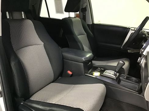 Certified 2020 Toyota 4Runner SR5 RWD image 25