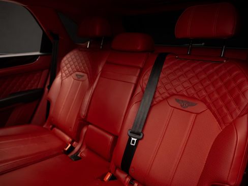 Used 2022 Bentley Bentayga Speed AWD/4WD image 68