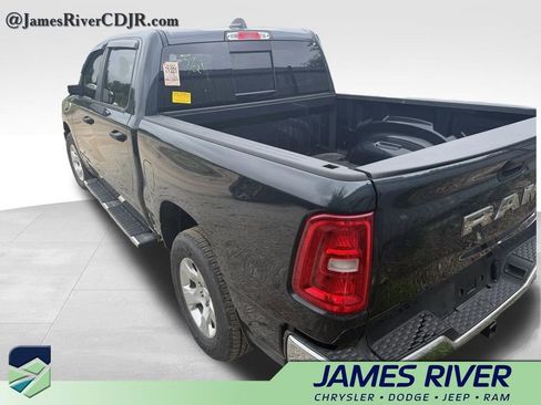 Used 2025 RAM 1500 Tradesman AWD/4WD image 8