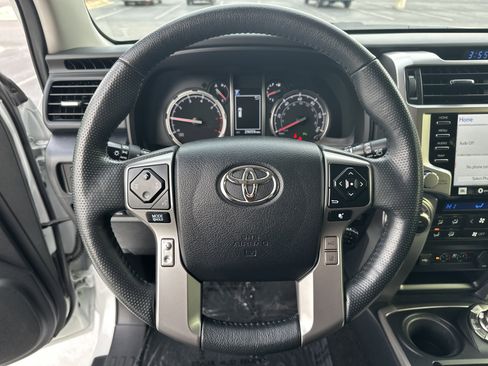 Certified 2024 Toyota 4Runner Limited image 18