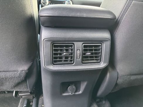 Used 2025 Toyota RAV4 LE image 23