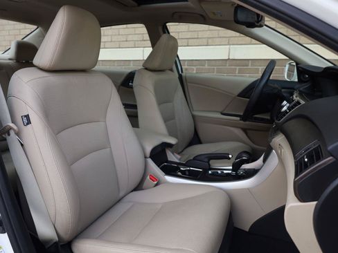 Used 2014 Honda Accord EX-L image 27