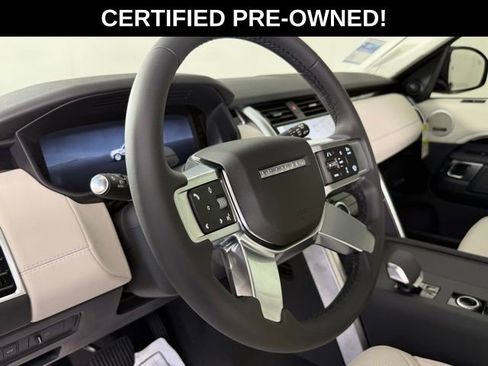 Certified 2025 Land Rover Discovery S AWD/4WD image 14