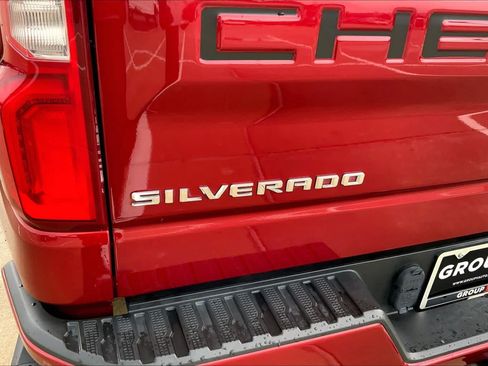 Used 2022 Chevrolet Silverado 1500 Custom RWD image 30