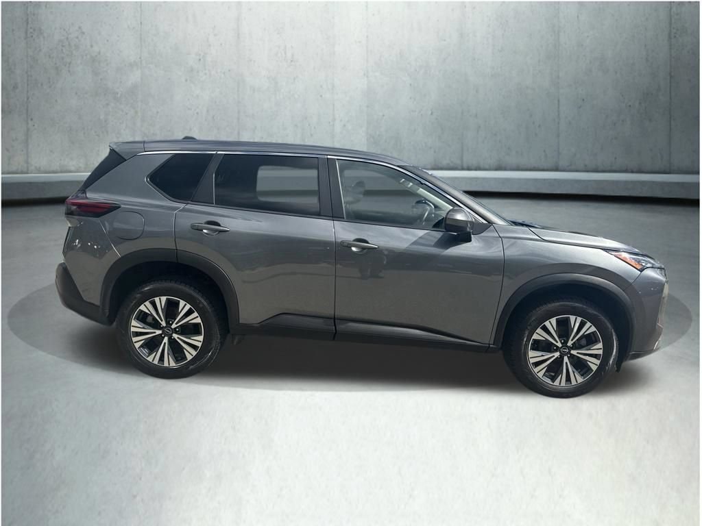 Used 2023 Nissan Rogue SV AWD/4WD image 7