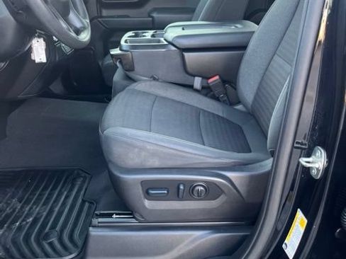 Used 2022 Chevrolet Silverado 1500 Custom AWD/4WD image 11