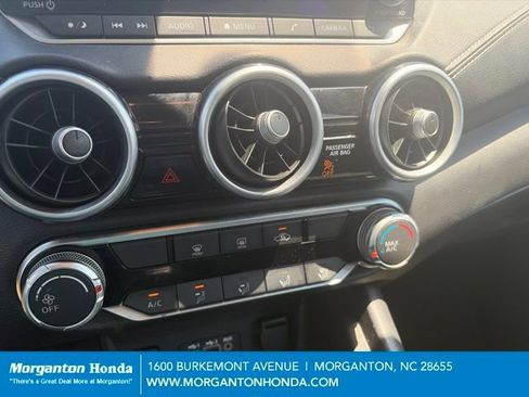 Used 2024 Nissan Sentra SV FWD image 19