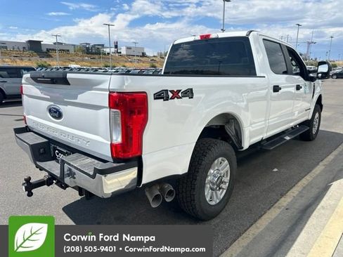Used 2019 Ford F250 XL w/ STX Appearance Package AWD/4WD image 8