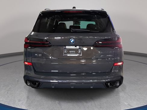 New 2026 BMW X5 xDrive50e w/ M Sport Package AWD/4WD image 6