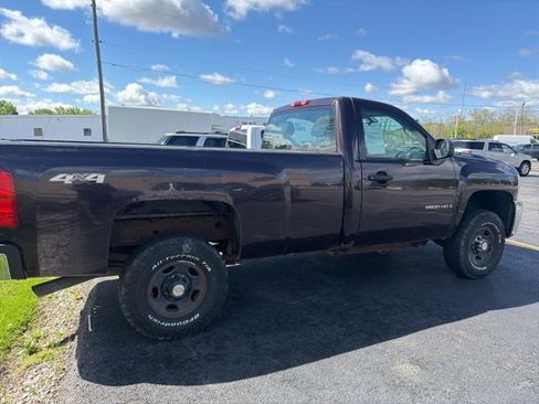Used 2008 Chevrolet Silverado 2500 W/T w/ Snow Plow Prep Package AWD/4WD image 2