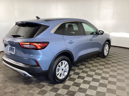 Used 2023 Ford Escape Active w/ Tech Pack #1 AWD/4WD image 26