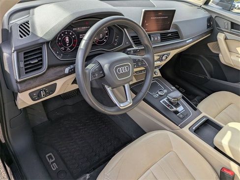 Used 2018 Audi Q5 2.0T Premium Plus w/ Premium Plus Package image 7
