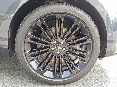 New 2026 Land Rover Range Rover Velar Dynamic SE image 5