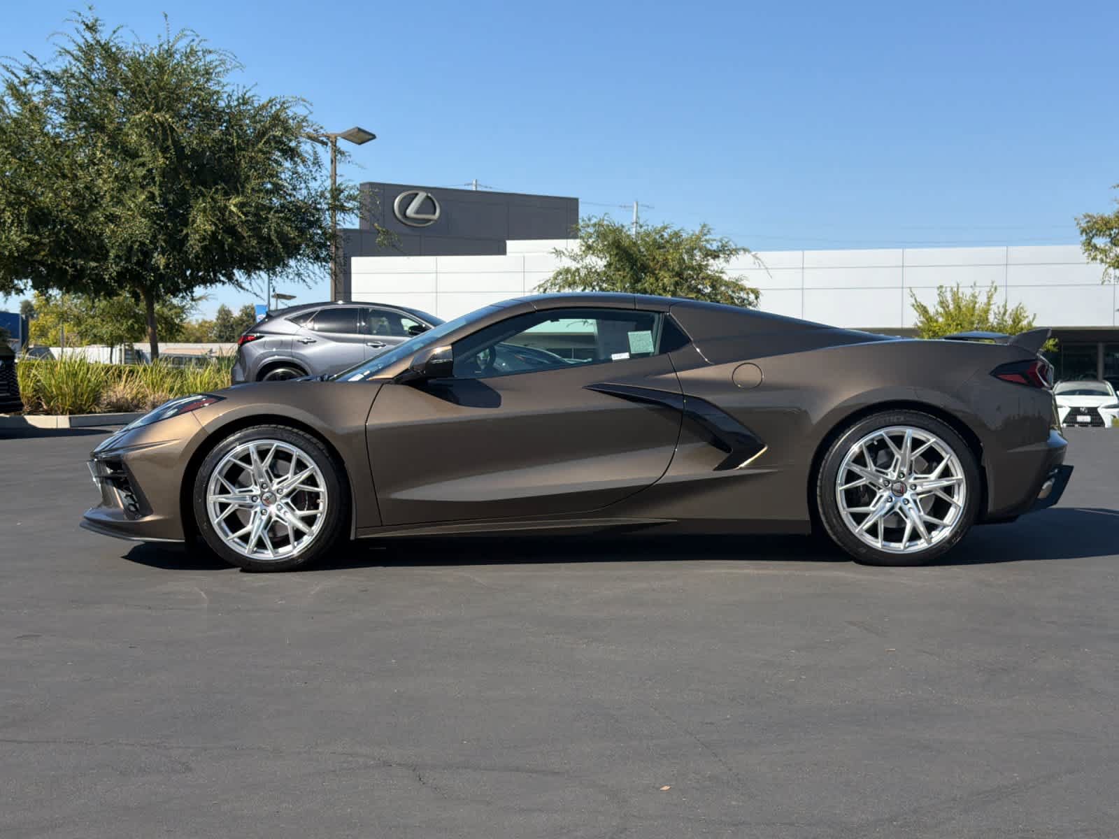 Used 2020 Chevrolet Corvette Stingray Premium Conv w/ 3LT Preferred Equipment Group RWD image 8