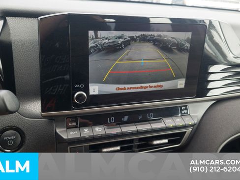 Used 2025 Toyota Camry LE image 24