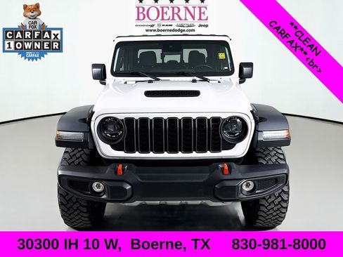 Used 2024 Jeep Gladiator Mojave w/ Convenience Group image 2