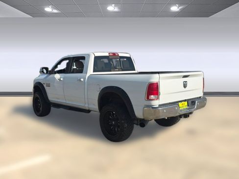 Used 2016 RAM 2500 Laramie w/ Convenience Group image 3