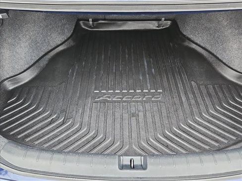 Used 2016 Honda Accord Sport image 6