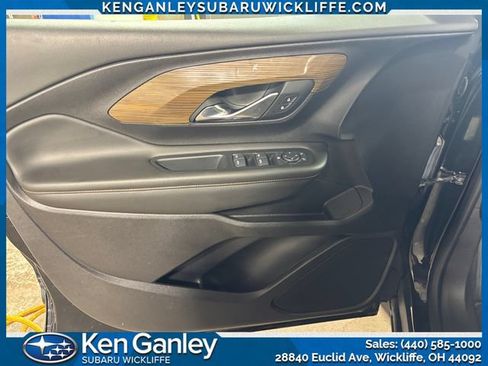 Used 2021 GMC Terrain SLE FWD image 10