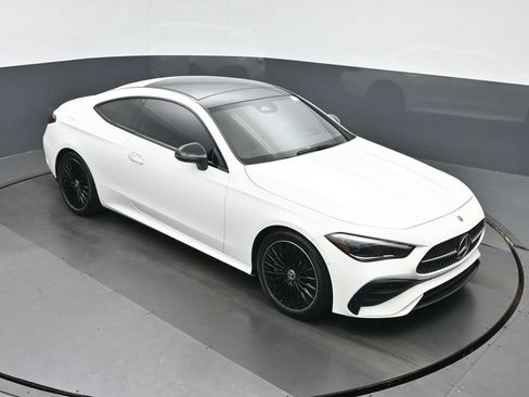Used 2024 Mercedes-Benz CLE 450 4MATIC Coupe image 32