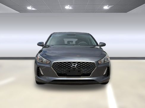 Used 2018 Hyundai Elantra GT FWD image 5