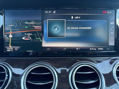 Certified 2017 Mercedes-Benz E 300 4MATIC image 20