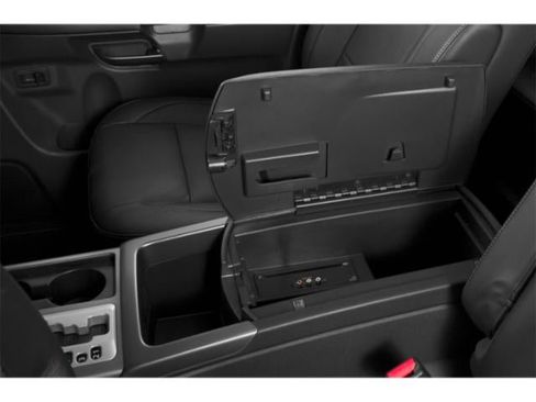Used 2015 Nissan Armada Platinum w/ 2nd Row Captain Seat Package RWD image 16