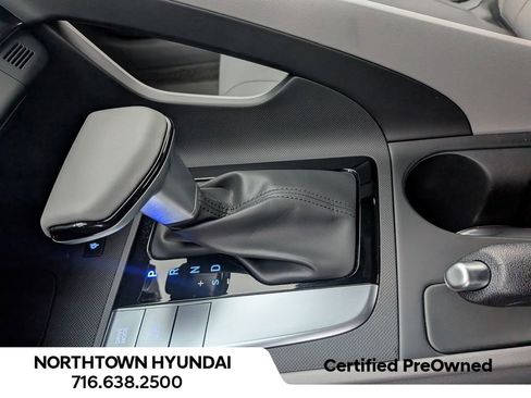 Certified 2025 Hyundai Elantra Sport image 16