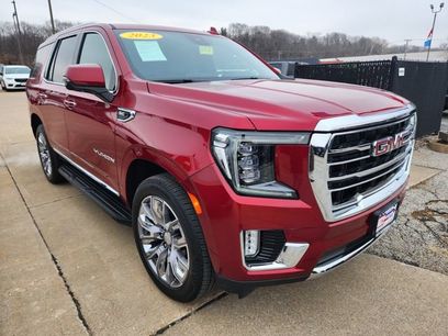 Used 2023 GMC Yukon SLT w/ SLT Luxury Package