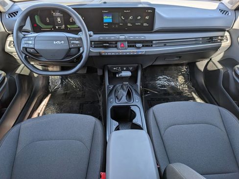 Certified 2025 Kia K4 LXS image 20